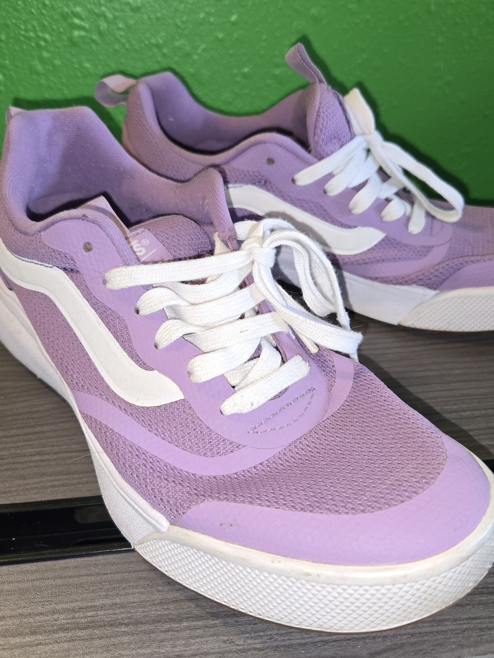 Vans Ultrarange Sneakers Women's Size 8.5